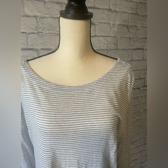 Adrienne Vittadini - Women’s Linen Lt. Blue & White Striped Tunic - Size: 1X - Picture 2 of 5